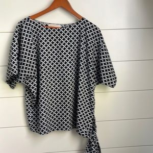 Women’s blouse